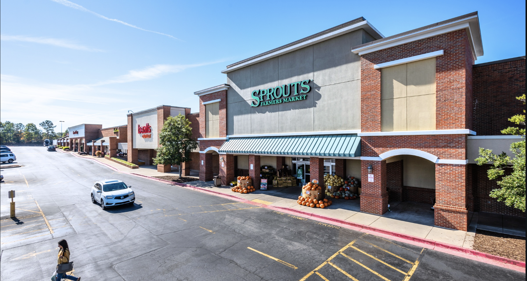 Lakeland Plaza